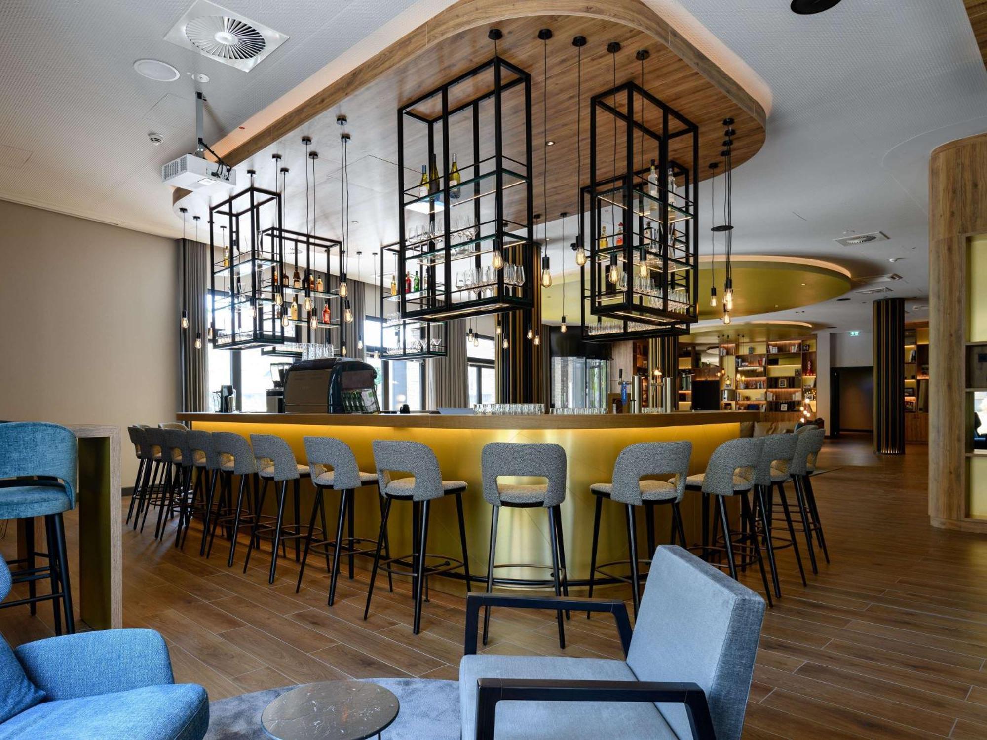 Novotel Regensburg Zentrum Kültér fotó