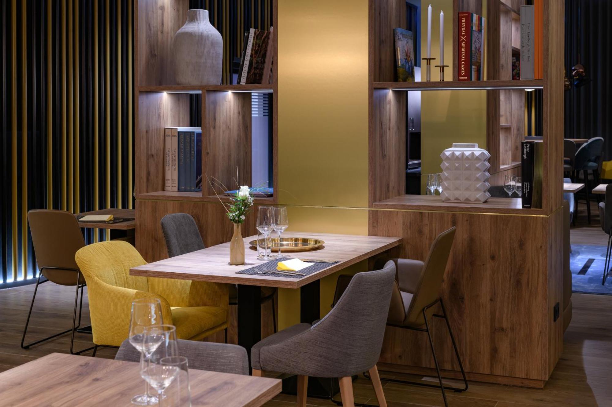 Novotel Regensburg Zentrum Kültér fotó